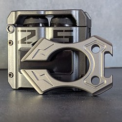 Cap lifter